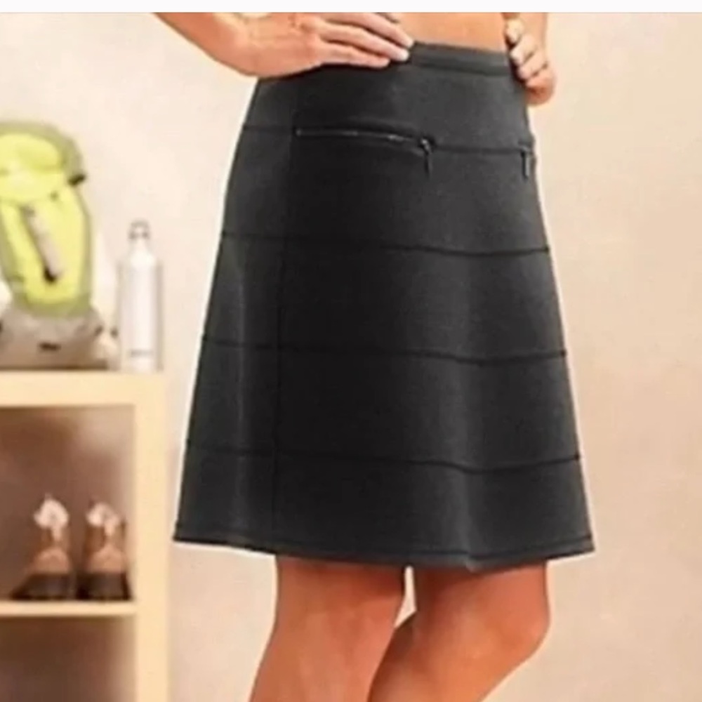 Athleta Strata Ponte Knit Black A-line Skirt